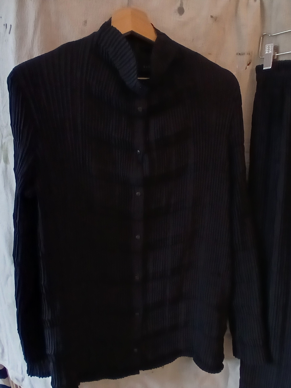 Women's Black Micro Pleated Matched Set - Picture 3 of 6